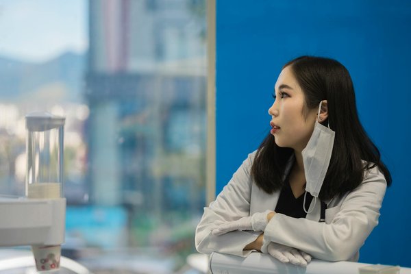 Découvrez les services de soins dentaires à romainville : esthétique et implants